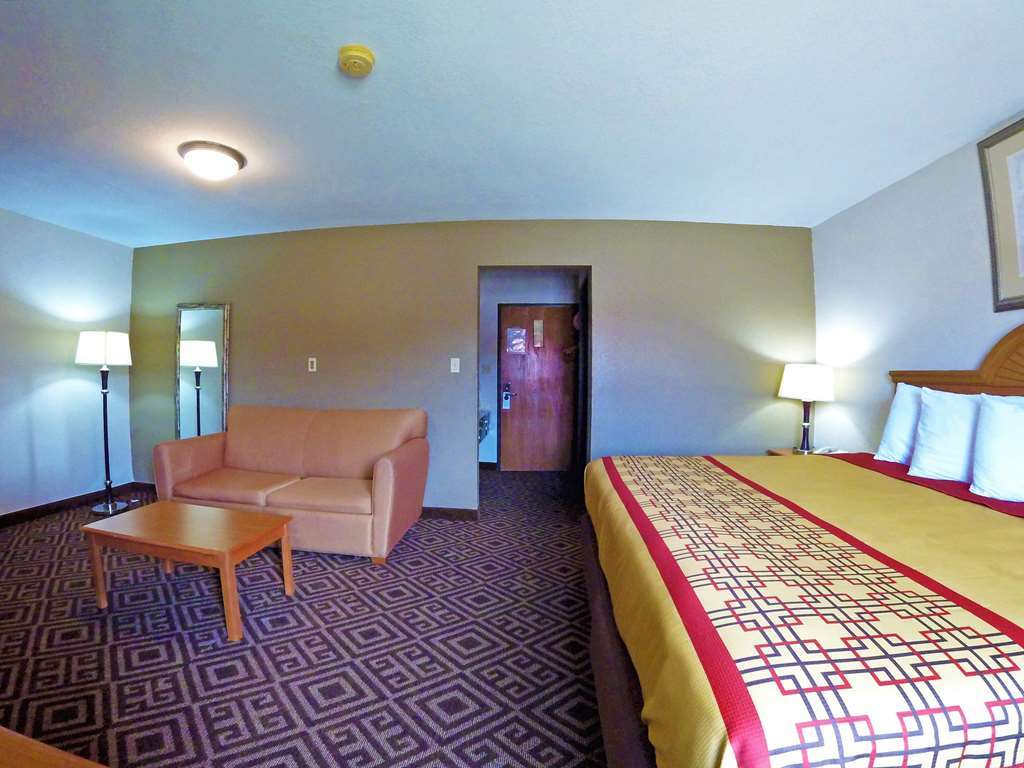 Travel Inn And Suites- Sikeston Miner I-55 Exit-67 Room photo